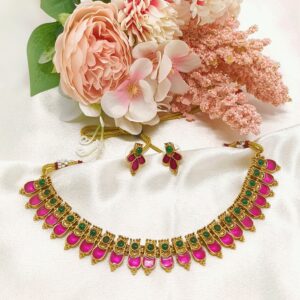 Antique Palakka Necklace Set