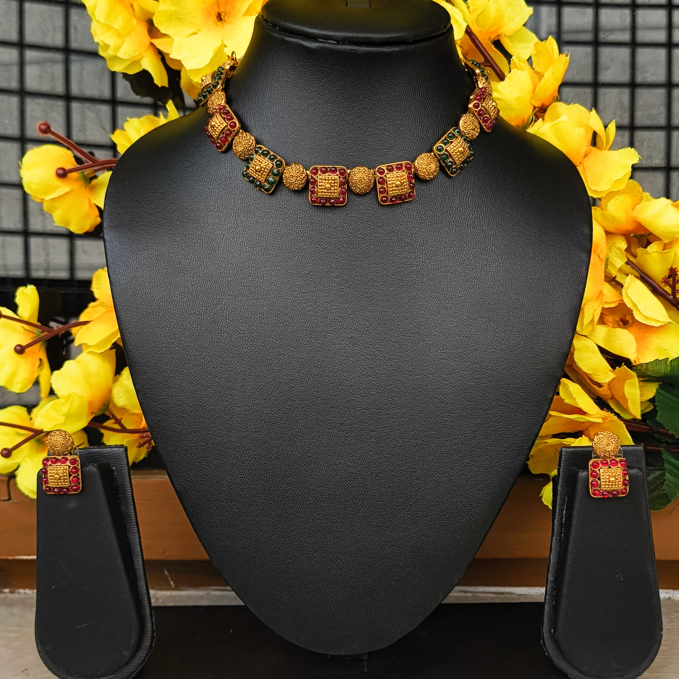 Gold Plated Ruby-Green Necklace Set - Image 2